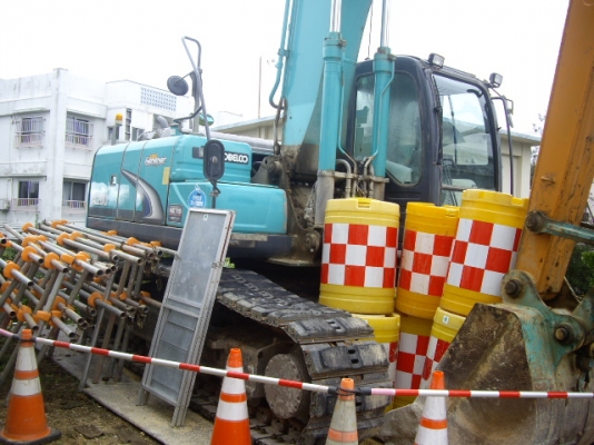 KOBELCO  SK200-8 YN12  ปี 2011 สั่งนำเข้าญี่ปุ่น สภาพสวยไหมลองพิจารณากันดูครับ 30-45 วันหากรอของได้ โทรมาคุยกันได้เลยครับ