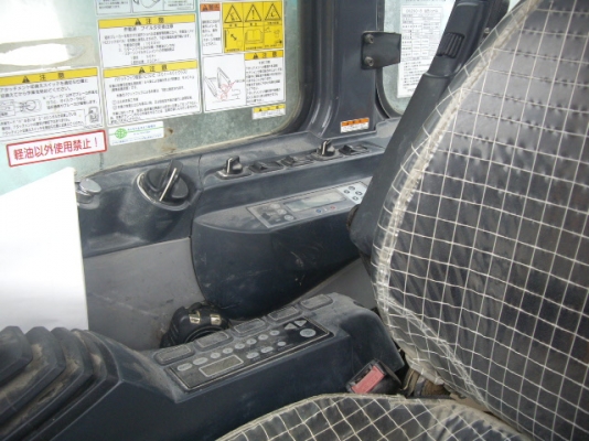 KOBELCO  SK200-8 YN12  ปี 2011 สั่งนำเข้าญี่ปุ่น สภาพสวยไหมลองพิจารณากันดูครับ 30-45 วันหากรอของได้ โทรมาคุยกันได้เลยครับ