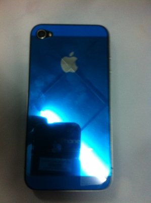 Iphone4s สภาพปกติ ใส่ซิมไทยไม่ได้ ขายเป็นไอพอด3300 บาท