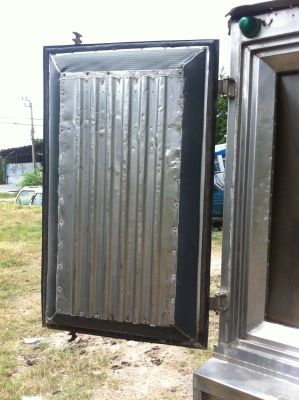 ตู้รถห้องเย็น ตั้งพื้น ติดรถ (ต้องการสเปคใหนทำตามสั่งใหม่เก่าสั่งได้)