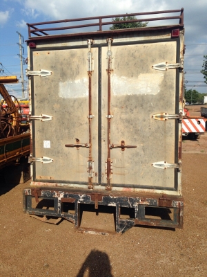 ตู้แห้งถอดจากรถไปสณี ตู้แห้งถอดจากรถไปสณี