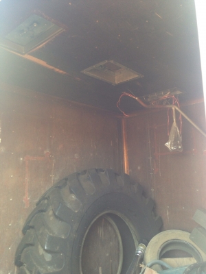 ตู้แห้งถอดจากรถไปสณี ตู้แห้งถอดจากรถไปสณี