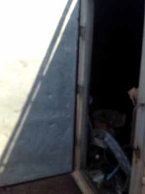 ตู้แห้งถอดจากรถไปสณี ตู้แห้งถอดจากรถไปสณี