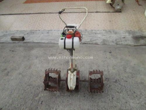 เครื่องกำจัดวัชพืชในร่องข้าว   MARUYAMA   KW  รหัสสินค้า : 80802460หรือเพิ่มเติมไดที่ www.nihonmono.com