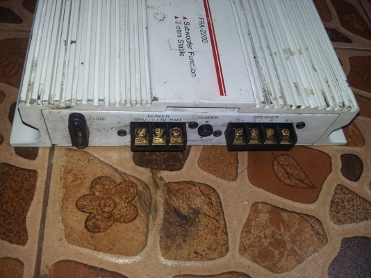 ขายแอมป์ Ferris รุ่น FRA-2200 (200W)2ch ใช้ได้ปกติขายถูกๆ 900.-