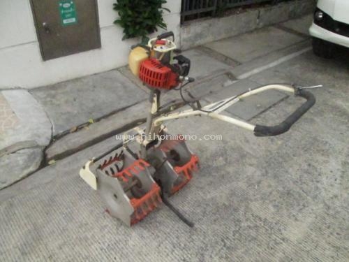 เครื่องกำจัดวัชพืชในร่องข้าว    MARUYAMA   KW   รหัสสินค้า : 80802465 หรือเพิ่มเติมไดที่ www.nihonmono.com