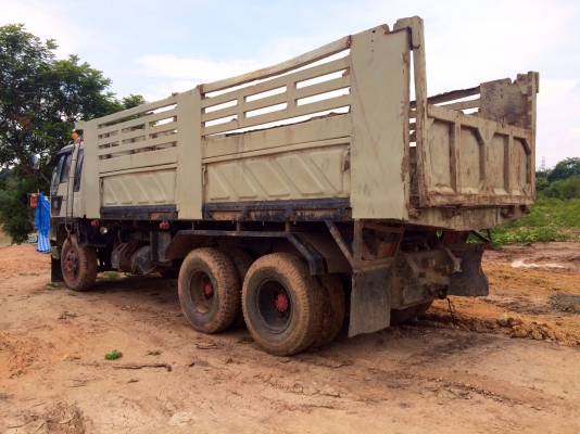 ขายด่วน  รถสิบล้อสองเพลาดั้มพ์  HINO  FM  3M  240  พร้อมใช้งาน เอกสารพร้อม