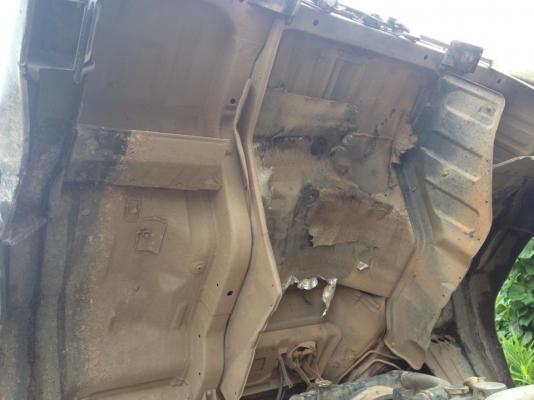 ขายรถสิบล้อ ไอ้หลง โบ TF 67xx กะบะโคราช รถสวยเดิม ยางเต็ม เครื่องแน่น ช่วงล่างดี การันตรีรถพร้อมใช้100\% ราคาต่อรองได้ ขายได้ขายเจ้าของใจดี รูปมีเยอะครับ