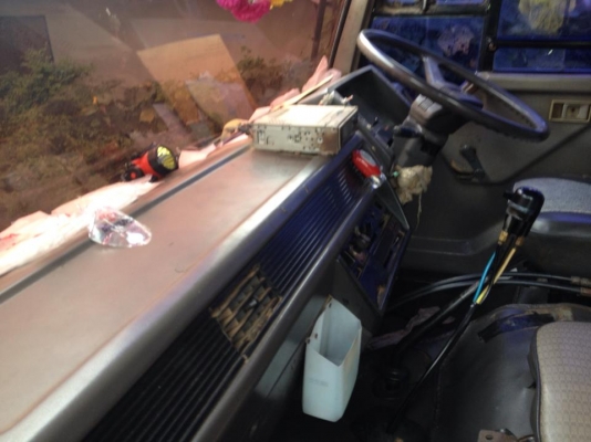 ขายรถสิบล้อ ไอ้หลง โบ TF 67xx กะบะโคราช รถสวยเดิม ยางเต็ม เครื่องแน่น ช่วงล่างดี การันตรีรถพร้อมใช้100\% ราคาต่อรองได้ ขายได้ขายเจ้าของใจดี รูปมีเยอะครับ