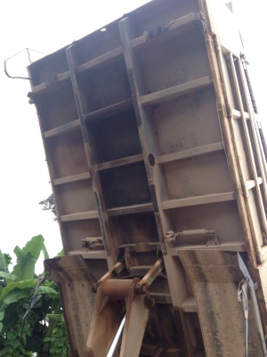 ขายรถสิบล้อ ไอ้หลง โบ TF 67xx กะบะโคราช รถสวยเดิม ยางเต็ม เครื่องแน่น ช่วงล่างดี การันตรีรถพร้อมใช้100\% ราคาต่อรองได้ ขายได้ขายเจ้าของใจดี รูปมีเยอะครับ