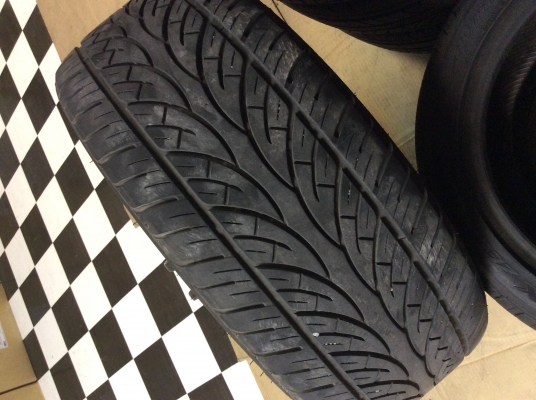 ขายแม็กขอบ22 คอสมิกแท้พร้อมยางปี13 ดอกหนา