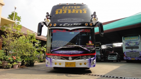 ขายรถบัส 2 ชั้น 8 ล้อเล็ก 10.30เมตรสูง4.10