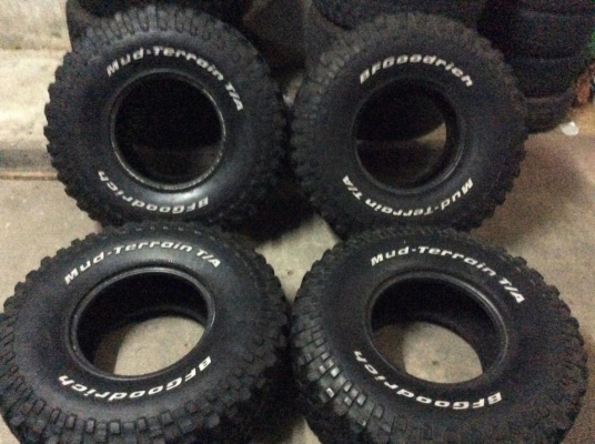 ขายยาง BF MUD 35-12.5-15 สวยๆถูกๆครับ ขายยาง BF MUD 35-12.5-15 สวยๆถูกๆครับ