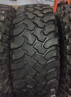 ขายยาง BF MUD 35-12.5-15 สวยๆถูกๆครับ ขายยาง BF MUD 35-12.5-15 สวยๆถูกๆครับ