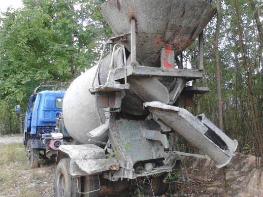 ขายรถโม้ตรง2.7คิว.ค.145แรงยังไมได้ลงเล่มทะเบืยนขาดชุดโอน ขายรถโม้ตรง2.7คิว.ค.145แรงยังไมได้ลงเล่มทะเบืยนขาดชุดโอน