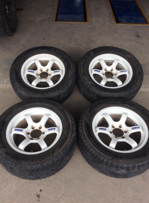 ล้อ TE37 ขอบ18 6รู พร้อมยางอ้วน ใส่รถสูง สวยๆ ถูกๆ ครับ