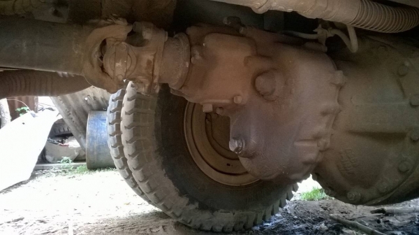 ขาย HINO FM3H วางเครื่อง M10C 240 แรงม้า เกียร์ Easton มีระบบลากพ่วง คัสซีสวยตลอดเส้น ยางเต็ม ทะเบียนเต็มพร้อมโอนครับ ขาย HINO FM3H วางเครื่อง M10C 240 แรงม้า เกียร์ Easton มีระบบลากพ่วง คัสซีสวยตลอดเส้น ยางเต็ม ทะเบียนเต็มพร้อมโอนครับ