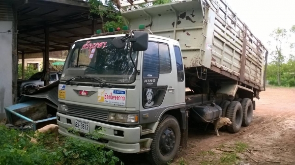 ขาย HINO FM3H วางเครื่อง M10C 240 แรงม้า เกียร์ Easton มีระบบลากพ่วง คัสซีสวยตลอดเส้น ยางเต็ม ทะเบียนเต็มพร้อมโอนครับ