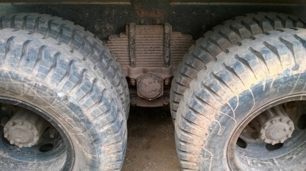 ขาย HINO FM3H วางเครื่อง M10C 240 แรงม้า เกียร์ Easton มีระบบลากพ่วง คัสซีสวยตลอดเส้น ยางเต็ม ทะเบียนเต็มพร้อมโอนครับ ขาย HINO FM3H วางเครื่อง M10C 240 แรงม้า เกียร์ Easton มีระบบลากพ่วง คัสซีสวยตลอดเส้น ยางเต็ม ทะเบียนเต็มพร้อมโอนครับ