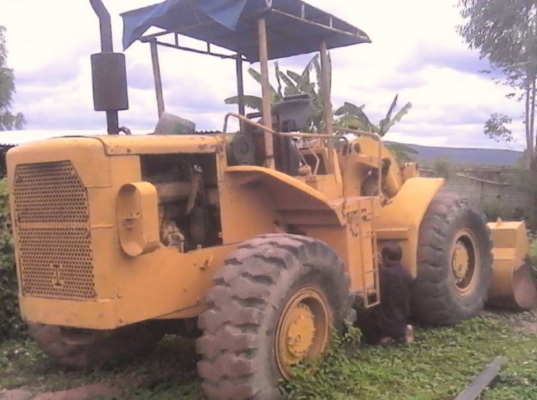 **329,000 บ.ต่อรอง/// รถตักล้อยาง เอวอ่อน CAT 950 **ขาย CATERPILLAR 950 รถตักล้อยาง เอวอ่อน ราคาเบาๆ WHEEL LOADER CAT 950 เอวอ่อน แขนเดิม บุ้งกี๋เดิม สภาพดี แขนไม่ร้าว บุ้งกี๋ไม่ผุ เครื่องเดิม ปั้มเดิม ช่วงล่างดี ระบบขับเคลื่อน ปกติ ระบบไฮดรอลิกปกติ ยาง4เ