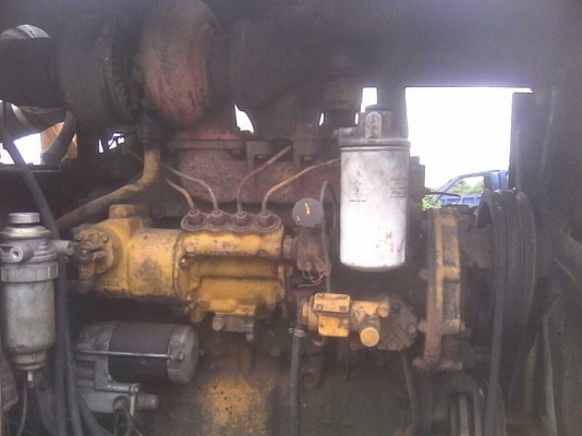 **329,000 บ.ต่อรอง/// รถตักล้อยาง เอวอ่อน CAT 950 **ขาย CATERPILLAR 950 รถตักล้อยาง เอวอ่อน ราคาเบาๆ WHEEL LOADER CAT 950 เอวอ่อน แขนเดิม บุ้งกี๋เดิม สภาพดี แขนไม่ร้าว บุ้งกี๋ไม่ผุ เครื่องเดิม ปั้มเดิม ช่วงล่างดี ระบบขับเคลื่อน ปกติ ระบบไฮดรอลิกปกติ ยาง4เ