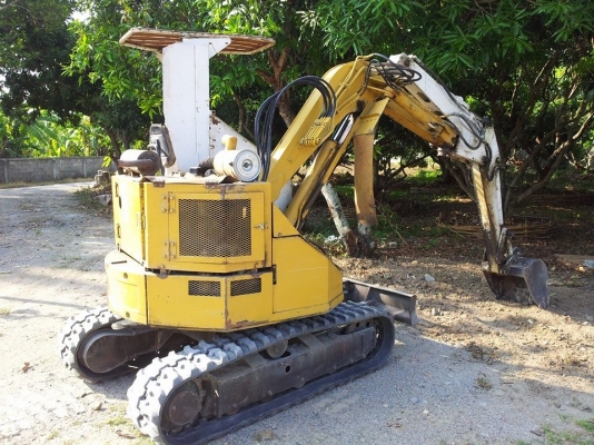 ขายรถขุด yanmar yb 281x-1 เทียบเท่า pc30 เอกสารแจ้งจำหน่าย ลดเหลือ ราคา 240000 มาลองขับได้เลยครับ ต่อรองกันได้ครับ โทร.0819667317