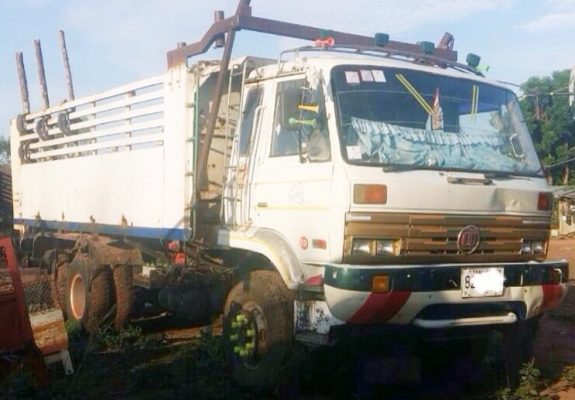 NISSAN UD CW430 - 230 HP PE6 รถพ่วงแม่+ลูก 2 คานดั๊มพ์ แม่กระบะดั๊มพ์เหล็ก 12 ตันแผ่นเรียบหน้าพระลาน เครื่องแน่นแรงดีไม่มีเยิ้ม ภายในเก๋งคอนโซลสวยครบ แอร์ พวงมาลัยเพาเวอร์ ระบบเบรคทริ๊ปฟี้ครบ ช่วงล่างคัชซีใหญ่สวยไม่มีบวม ยางสภาพดีประมาณ 70\% ทั้งแม่ทั้งลูก