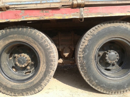 ขาย 10 ล้อหัวยาว 2 เพลา ช่วงล่างใหญ่ คัสซีสวย เครื่อง HO7C 180 แรงม้า เกียร์ HO สโลว์เกียร์กลาง พาวเวอร์ ทะเบียนพร้อมครับ