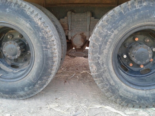 ขาย 10 ล้อหัวยาว 2 เพลา ช่วงล่างใหญ่ คัสซีสวย เครื่อง HO7C 180 แรงม้า เกียร์ HO สโลว์เกียร์กลาง พาวเวอร์ ทะเบียนพร้อมครับ