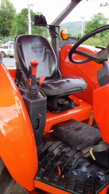 คูโบต้า M 7040 พร้อมใบมีดหน้า มือสอง แถมหาง 3 ใหม่ 1 ตัว  ถูกม๊าก มาก ราคา 480,000 บาท