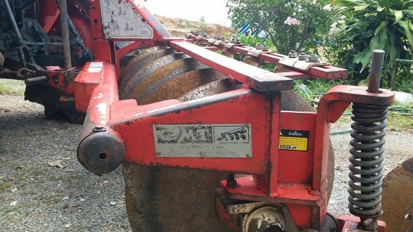 ขายผานพวน6&times;22ยี่ห้อCMTสภาพสวยพร้อมใช้งาน ใบเต็ม ติดมากับรถ36แรง