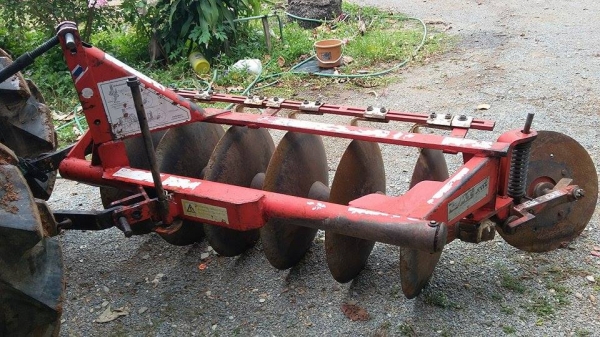 ขายผานพวน6&times;22ยี่ห้อCMTสภาพสวยพร้อมใช้งาน ใบเต็ม ติดมากับรถ36แรง