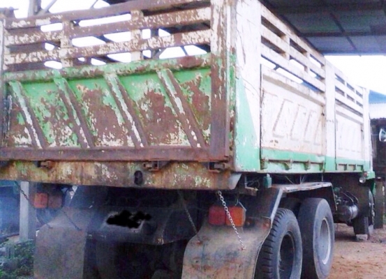 MITSUBISHI FUSO FN527 - 195 HP 6D16 TD 1742 สิบล้อดั๊มพ์ 2 เพลา กระบะดั๊มพ์เหล็ก 12 ตันของสามมิตรลอนเฉียงสภาพดีพร้อมใช้งานได้เลยครับ เครื่องยนต์แรงดีไม่มีเยิ้ม เกียร์เดิม 10 SPEED ภายในเก๋งคอนโซลครบพร้อม แอร์ พวงมาลัยเพาเวอร์ ระบบเบรคทริ๊ปฟี้ครบ ช่วงล่างแ MITSUBISHI FUSO FN527 - 195 HP 6D16 TD 1742 สิบล้อดั๊มพ์ 2 เพลา กระบะดั๊มพ์เหล็ก 12 ตันของสามมิตรลอนเฉียงสภาพดีพร้อมใช้งานได้เลยครับ เครื่องยนต์แรงดีไม่มีเยิ้ม เกียร์เดิม 10 SPEED ภายในเก๋งคอนโซลครบพร้อม แอร์ พวงมาลัยเพาเวอร์ ระบบเบรคทริ๊ปฟี้ครบ ช่วงล่างแ