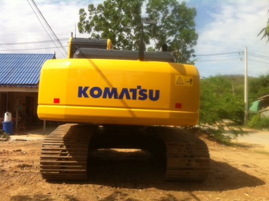 ขายด่วน!! KOMATSU PC200-8 4,559ชม. สภาพสวยค่ะ ขายด่วน!! KOMATSU PC200-8 4,559ชม. สภาพสวยค่ะ