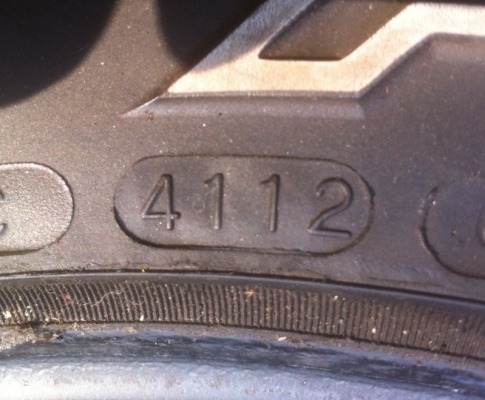 ยาง All Maxxis 31 10.5 R15 ปลายปี12 ดอกเต็มๆ เนื้อนิ่ม