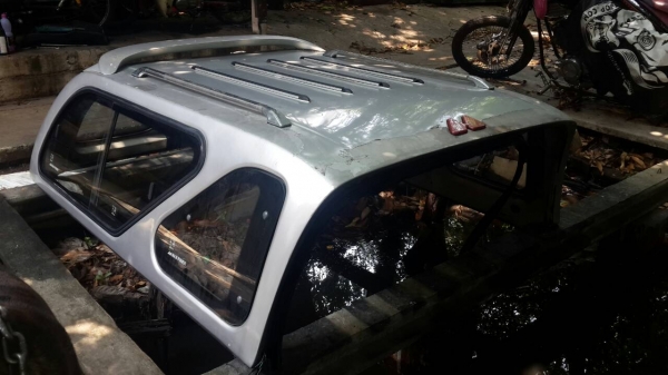 ขายหลังคาไทเกอร์แค็ปสภาพดีสวยๆเลยงาน MAX FIBER