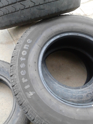 195R14 firestone CV9000 ปี2013 ปีใหม่ๆ เนื้อยางดี ไม่มีปะ เรียบ เสมอไม่เป็นคลื่น มี 2 เส้น tel.081-427-3941 195R14 firestone CV9000 ปี2013 ปีใหม่ๆ เนื้อยางดี ไม่มีปะ เรียบ เสมอไม่เป็นคลื่น มี 2 เส้น tel.081-427-3941