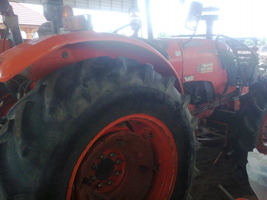 รถไถคูโบต้าm7040