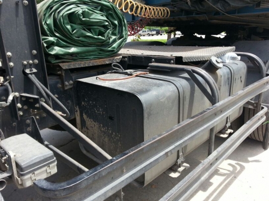 รถอีซูซุ 10 ล้อ  หัวลาก GXZ 360 แรงม้า.  ( ขายแม่ , ลูก )     สนใจติดต่อ  081 - 6079515