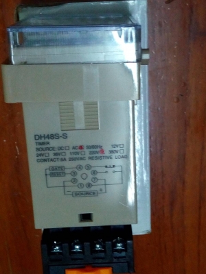 ขายไทเมอร์ 1-2 OMRON