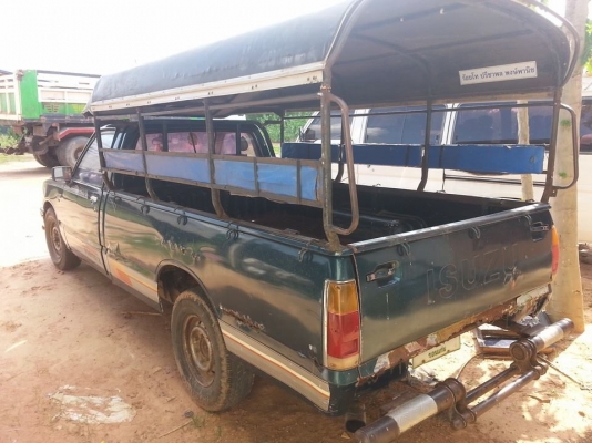 ขายรถกระบะ ISUZU KB เครื่องดี มีหลังคา สภาพพร้อมใช้งาน เอกสารพร้อมโอน  สนใจโทร 090-8588220คุณนะ 093-3258446คุณบิว ID:narong498 หรือเข้าดูสินค้าอื่นๆได้ที่ www.truck.in.th/498 หรือเพจFacebook ณรงค์ ซื้อขายรถมือสอง (เว็บไซต์ส่วนตัว)