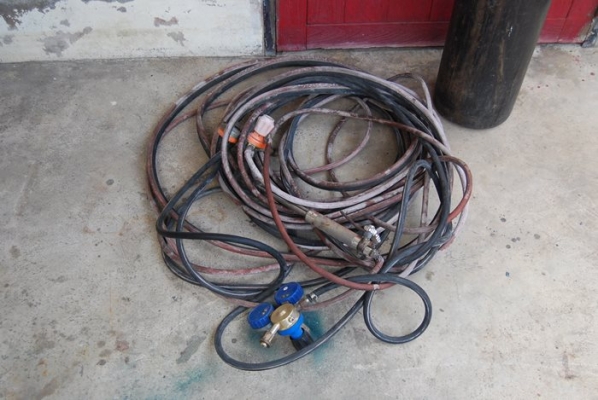 ถังออกซิเจน+ชุดหัวตัดแก๊ส