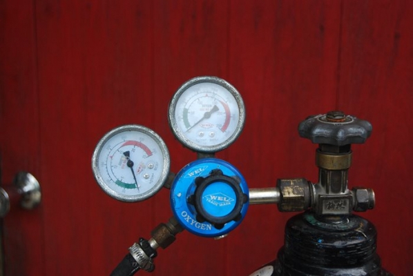 ถังออกซิเจน+ชุดหัวตัดแก๊ส