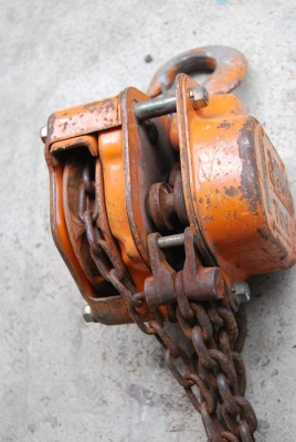 รอกโซ่ VITAL 1 ตัน