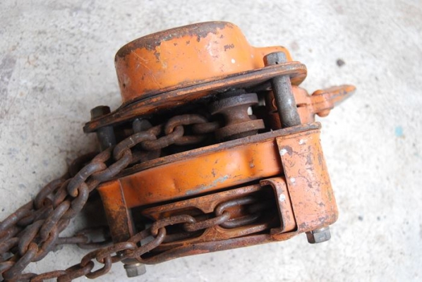 รอกโซ่ VITAL 1 ตัน