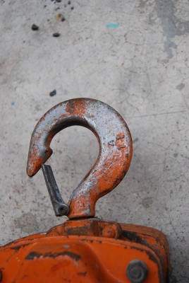 รอกโซ่ VITAL 1 ตัน