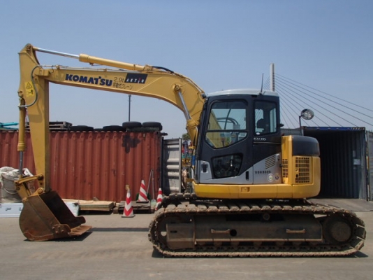 ถึงไทยแล้วครับ Komatsu PC138US-2E1 ปี 2006 5772 ชม.