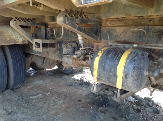 ขายสิบล้อ210FXZเกียรฟูเลอรเครื่อง185เทอรโบอินเตอรกะบะสามมิตรลอนเฉียง ขายสิบล้อ210FXZเกียรฟูเลอรเครื่อง185เทอรโบอินเตอรกะบะสามมิตรลอนเฉียง