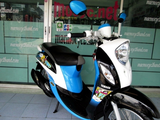 Fino i ลายแฟร์ชั่น สีฟ้าขาวดำ หัวฉีด กระบอกสูบDiASil ช่วยประหยัดน้ำมันขั้นเทพ รถเดือน ธ ค. ปี 56 ไมล์ 5 พันโล แถม 4 รายการ 27900