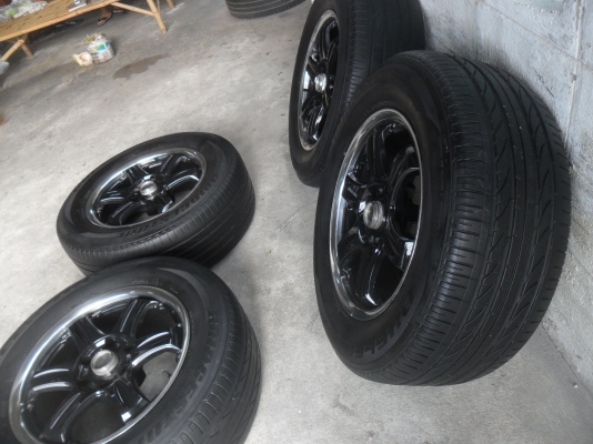 ล้อแม็ก 18นิ้ว 6รู พร้อมยาง สวยๆ 4 ล้อ ลดราคาเหลือ 8900 บาท ล้อแม็ก 18นิ้ว 6รู พร้อมยาง สวยๆ 4 ล้อ ลดราคาเหลือ 8900 บาท